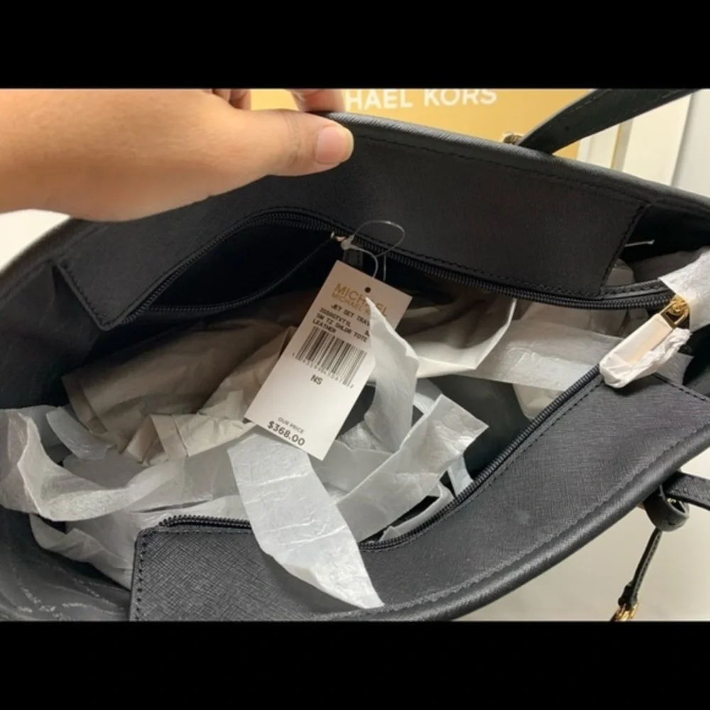 Michael kors jet set top zipper tote bag black